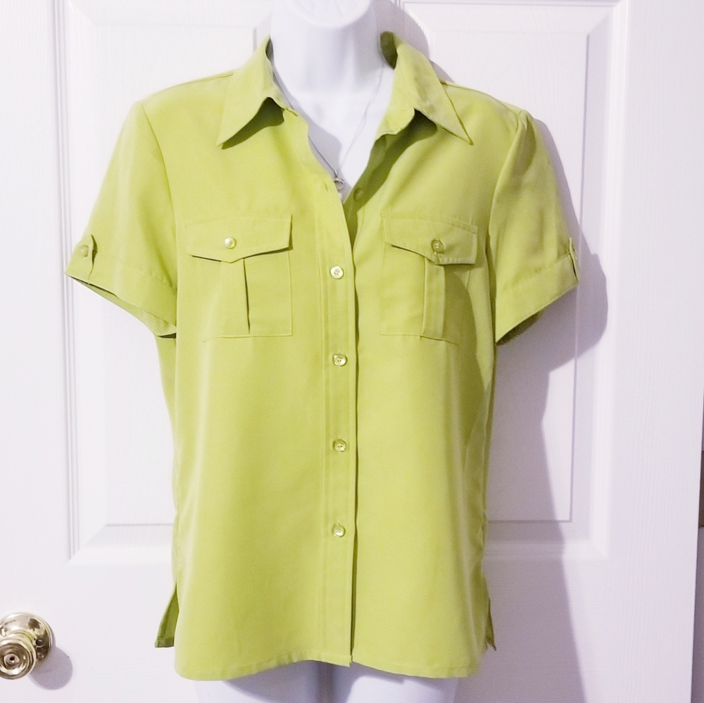 Liz Claiborne lime green short sleeve shirt